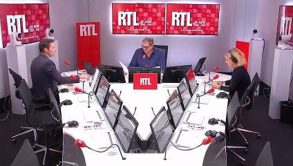 François Hollande est-il le mieux placé pour parler de la Vème République ?