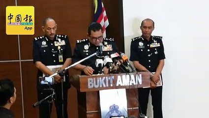 ◤丘光耀漫画◢  警接46宗《互》漫画投报  援煽动法令彻查