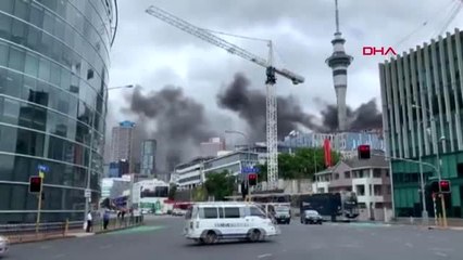 Yeni zelanda'da kongre merkezi inşaatında yangın