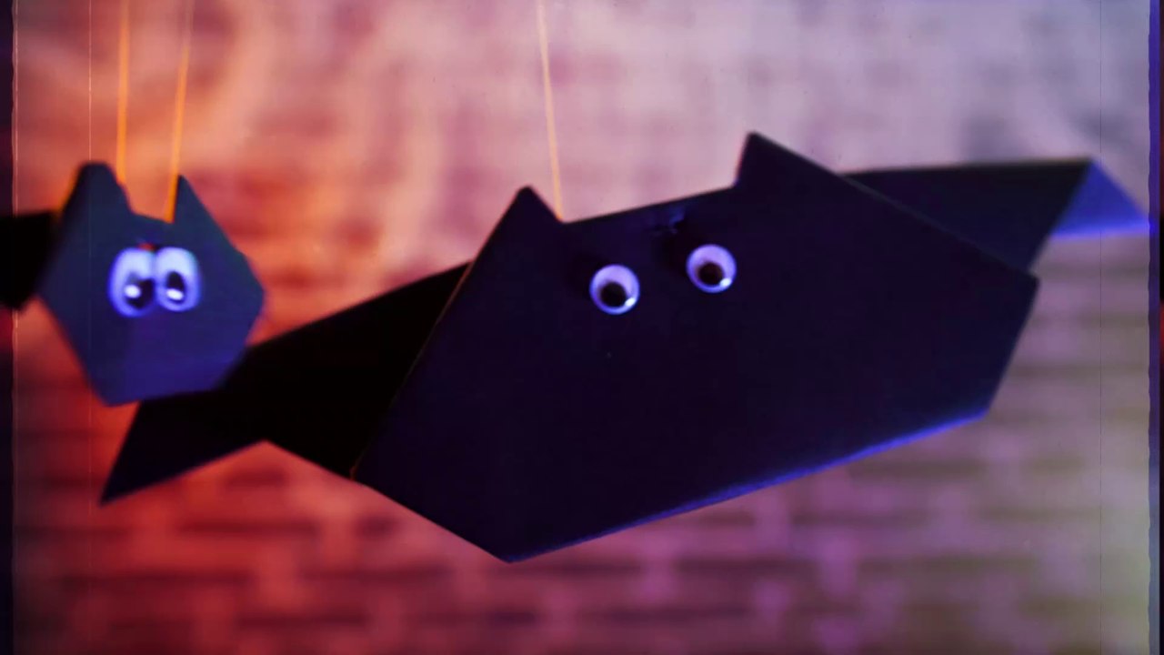 Fledermäuse aus Papier zur Dekoration