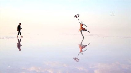 Tuz Gölü'nden İstanbul'a "kadının gücü" heykeli