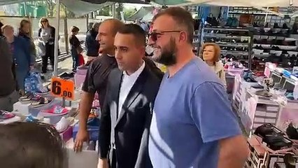 Di Maio al mercato di Terni insieme a Giancarlo Cancelleri (23.10.19)