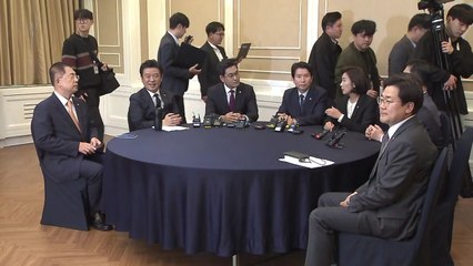 분수령은커녕 더욱 꼬인 공수처법 협상...이달 처리 불투명 / YTN