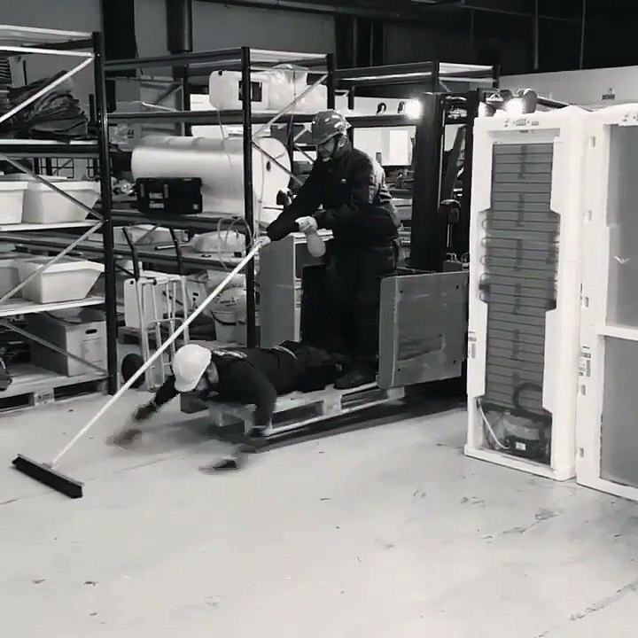 Meilleure technique de nettoyage par des ouvriers !