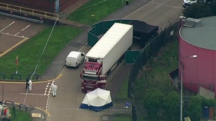 영국에서 시체 39구 담긴 컨테이너 발견 / YTN