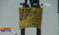 Panjat Patung Selamat Datang, Aktivis Greenpeace Bersitegang dengan Polisi