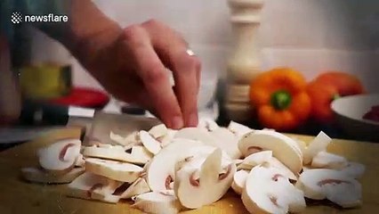 UK YouTuber cooks spooky Jack-o’-lantern stuffed peppers for Halloween