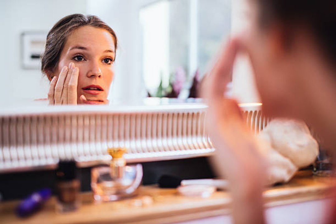 ¿Cómo levantarte con un rostro radiante?