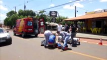 Motociclista fica ferida na Avenida Tito Muffato