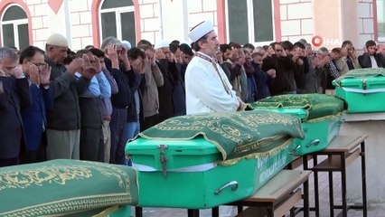 Yangın faciasında ölen baba ve 3 çocuğu toprağa verildi
