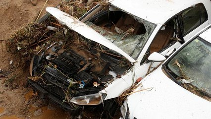 Un mort et quatre disparus dans des inondations en Espagne