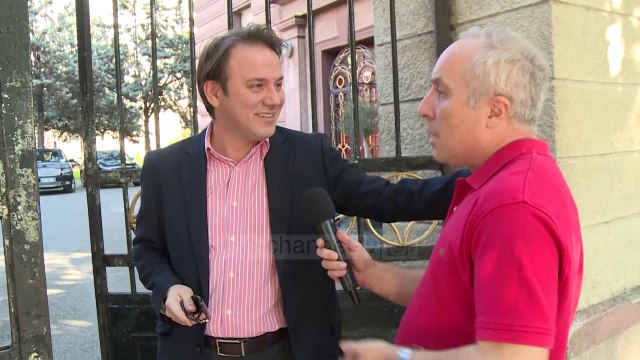 Fiks Fare, Gazetarja që ia mbledh Ramës, Bashës, Kryemadhit dhe Berishës, 23 Tetor 2019, Pjesa 1