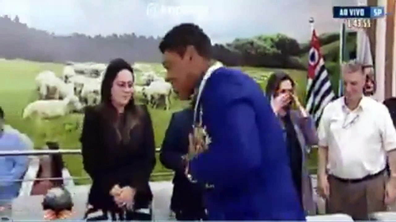 VAMOS LOUVAR A DEUS..IMPD