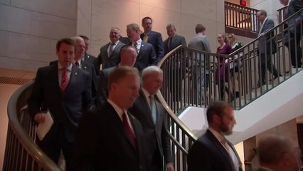 미국 공화당 의원 청문회장 난입해 증언 무산시켜 / YTN