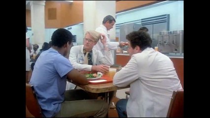 St. Elsewhere - Tweety and Ralph - Dr. Craig and Dr. Barnum