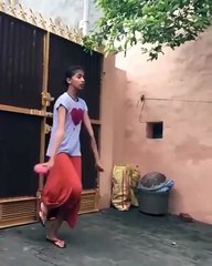 Bhajji 2.0: Girl emulates Harbhajan's bowling action; video goes viral