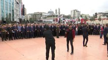 29 Ekim Cumhuriyet Bayramı'na doğru - Taksim Cumhuriyet Anıtı