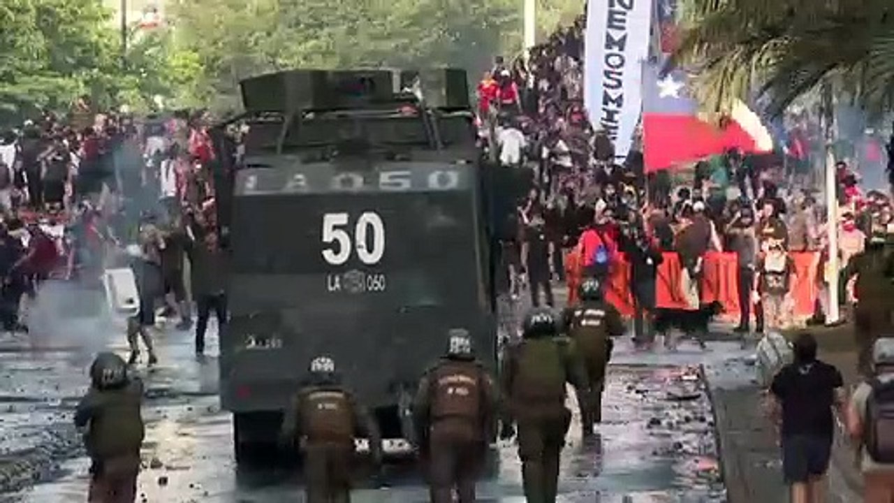 Chile: 'Wir wollen das kranke System ändern'