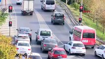 Sürücüleri şaşkına çeviren 3 saniyeli trafik ışıkları