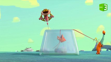 بوك في قالب الثلج.. شاهد الفيديو