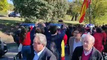 Los Franco abandonan el cementerio de Mingorrubio