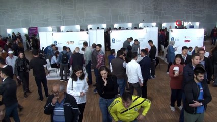 Kariyer ve istihdam programına vatandaşlardan yoğun ilgi