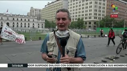 Chilenos exigen constituyente para cambiar modelo imperante