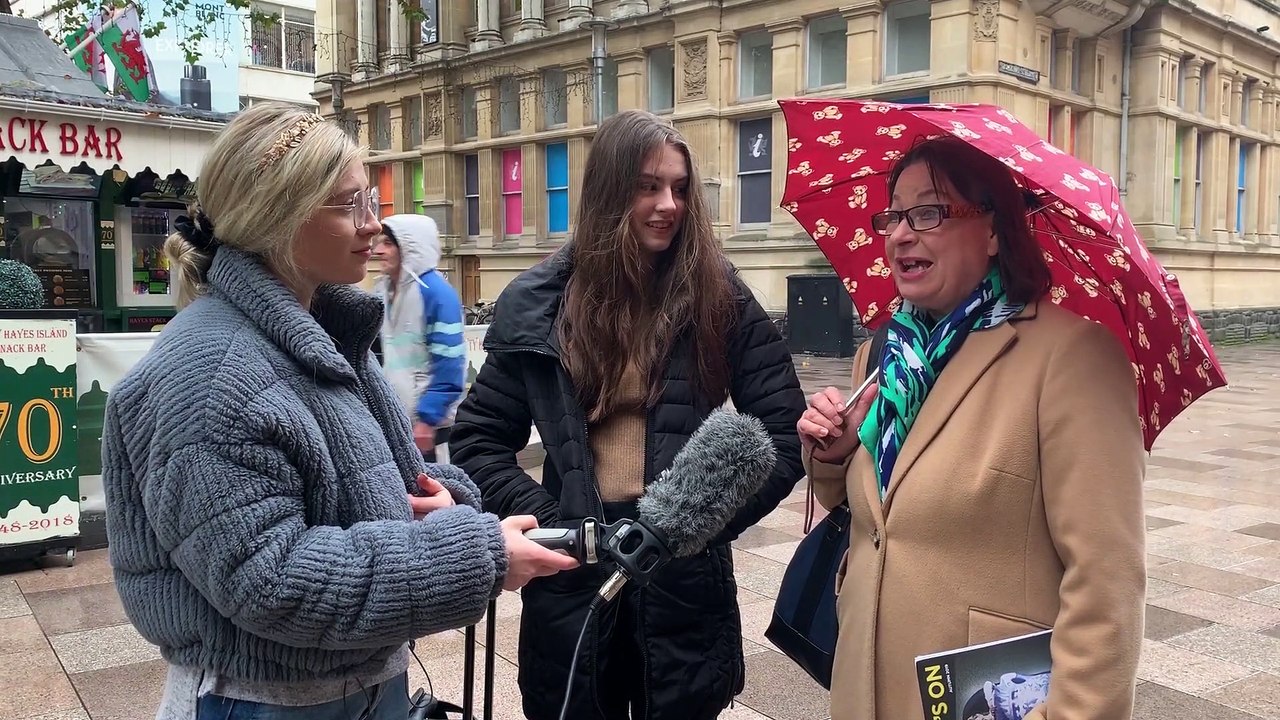 Too Much Screen Time And Not Enough Family Time!