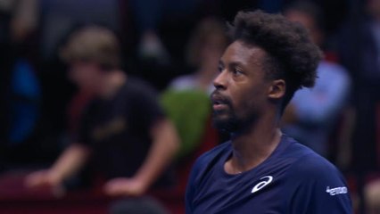 Vienne - L'ace qui envoie Monfils en quarts