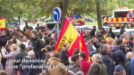 Espagne: de nombreux franquistes présents devant le cimetière El Pardo