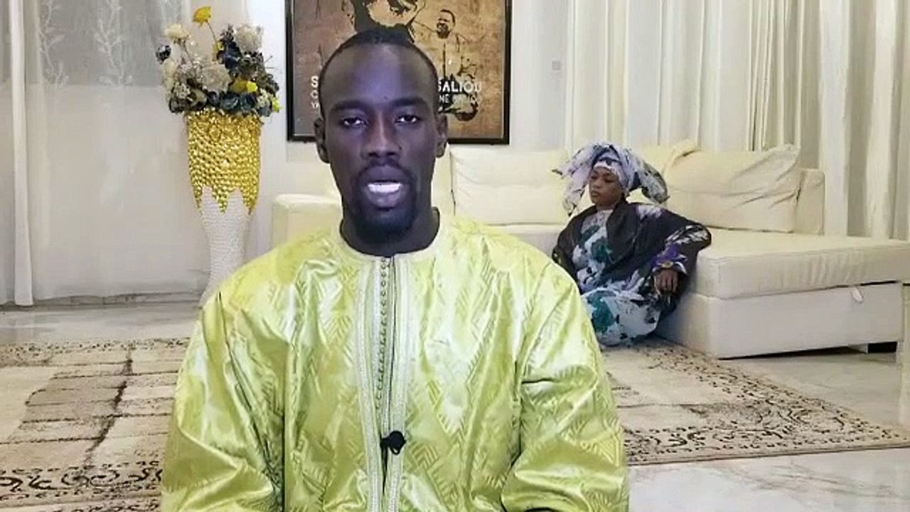 Sokhna Aïda Diallo demande le pardon de Serigne Mountakha Mbacké et celui de tous les mourides.
