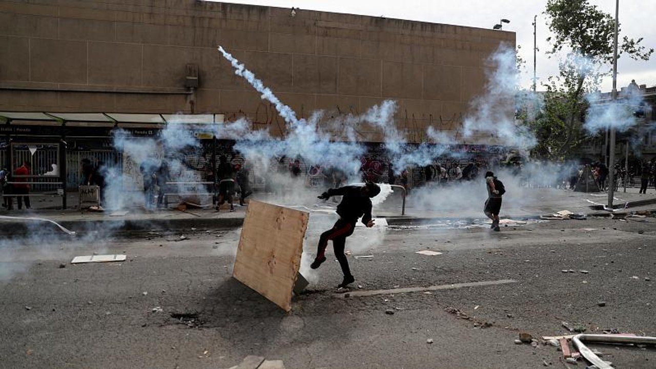 Chile: Hunderttausende trotzen Ausgangssperre