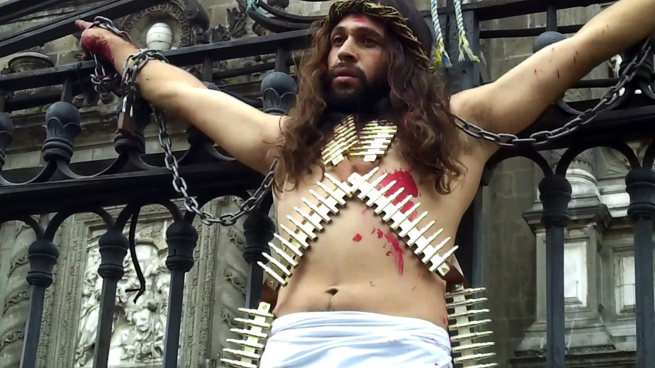 Cristo crucificado en Tlatelolco. México