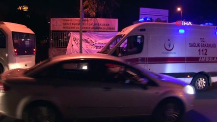 Öğrenciler okul çıkışı dehşeti yaşadı:2 yaralı