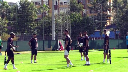 Alanyaspor'un Yunan futbolcularından liderlik yorumu - ANTALYA
