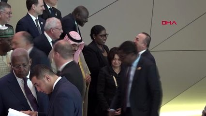 Çavuşoğlu, zirve öncesi aile fotoğrafında yer aldı