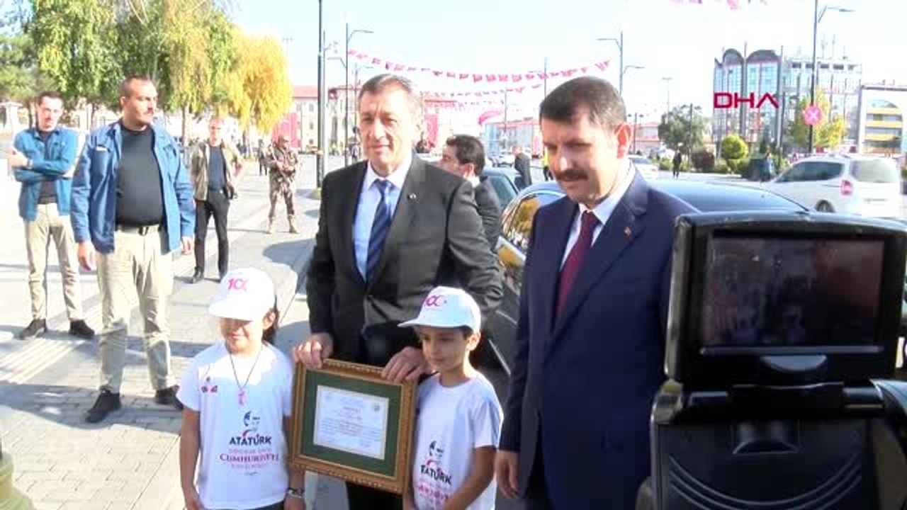 Sivas-milli eğitim bakanı selçuk sivas'ta