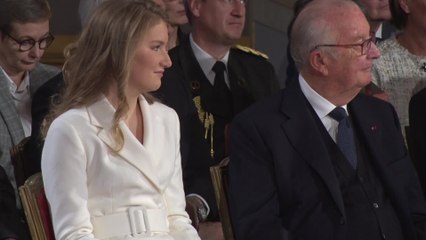 Le roi Philippe: "La monarchie est une institution avant tout humaine. Elle est au service des gens."