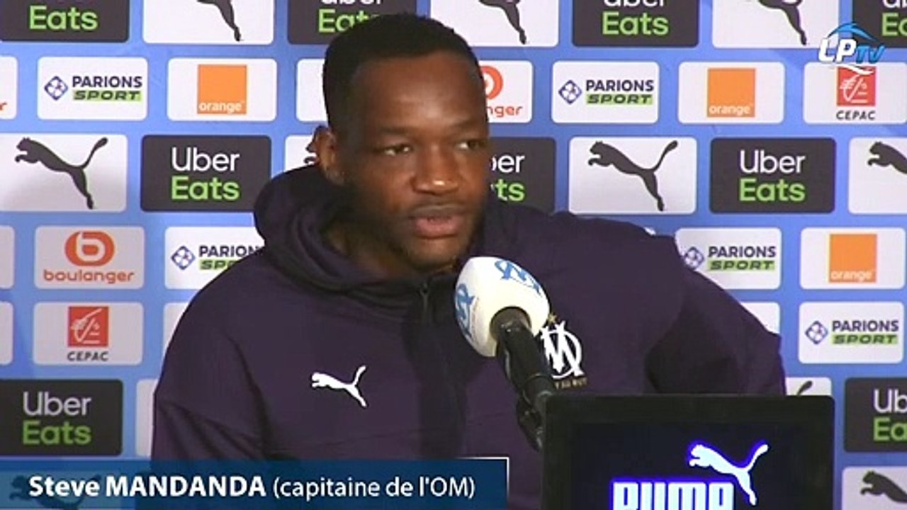 Mandanda évoque Benedetto et Payet avant le PSG