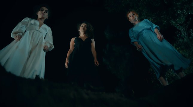 Sevgili Geçmiş 1. Bölüm Ne Yaptık Biz?