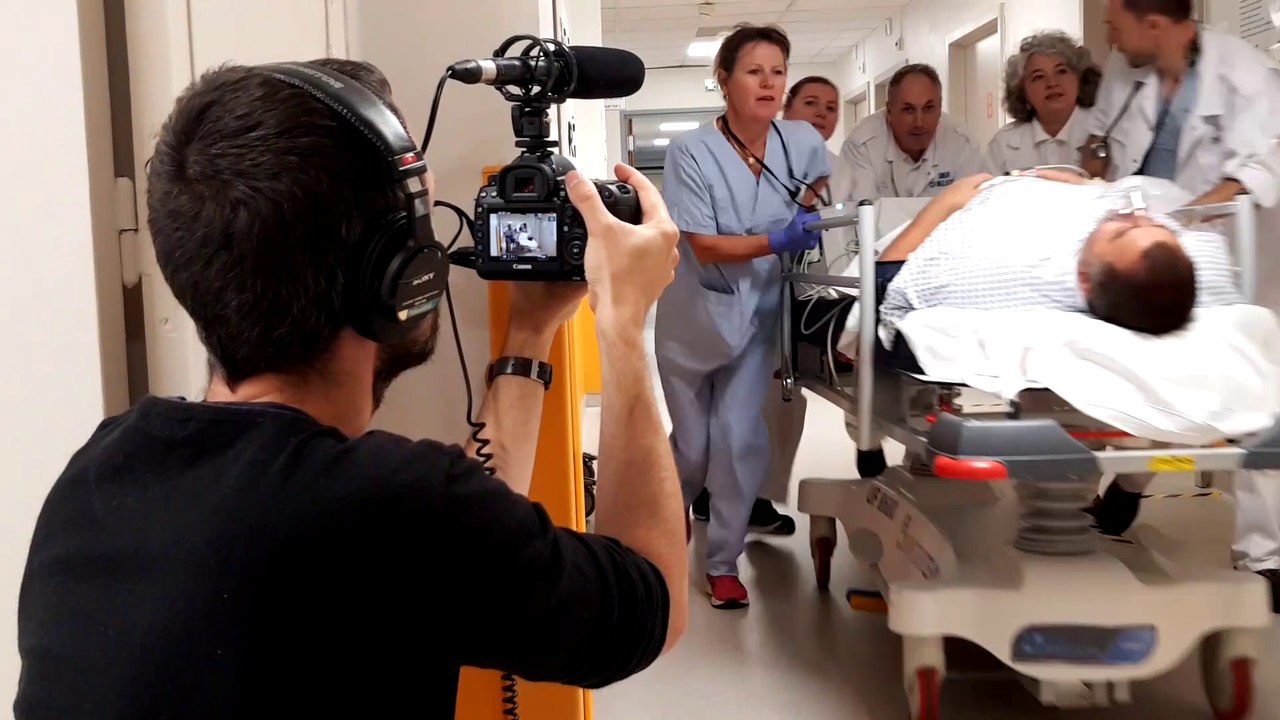 Bref, les urgentistes tournent un clip pour recruter des médecins