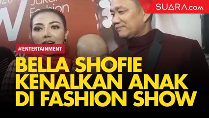 Pertama Kali, Bella Shofie Kenalkan Anak di Fashion Show