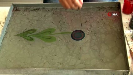 Kanser hastaları ebru sanatıyla moral buldu