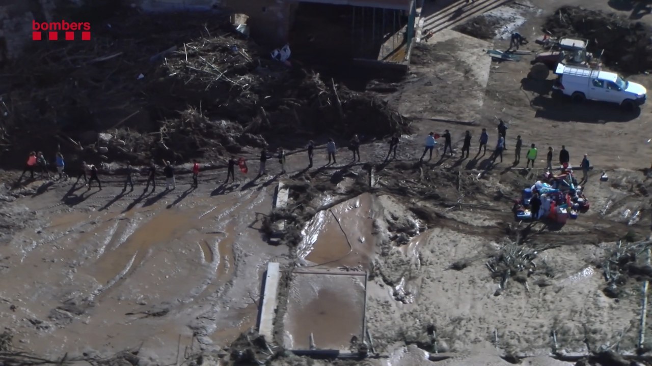 Bombers siguen buscando a los desaparecidos por el temporal