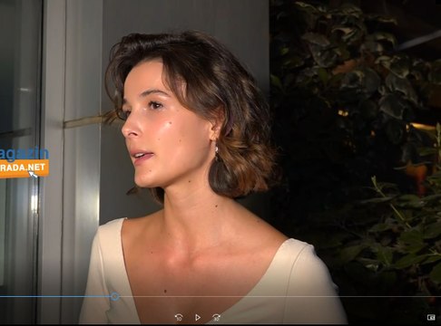 Büşra Develi tiyatroya ağırlık verdi!