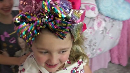 laços no cabelo   Penteado simples com laços