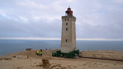 الدنمارك: تحريك منارة بحرية مسافة 70 متر !!!