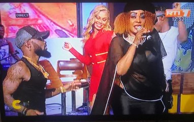 Culture: Prestation de  Tina GLAMOUR, et son nouveau danseur BB SANS OS à C'midi