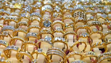 This Is How Much Americans Think An Engagement Ring Should Cost