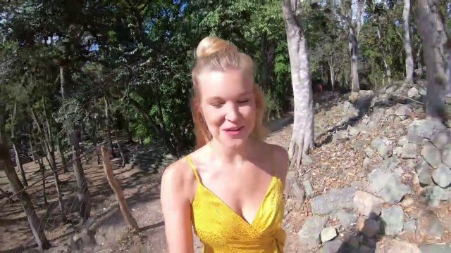 COPAN RUINS - Visiting the amazing Mayan ruins in Honduras - Copan Ruinas